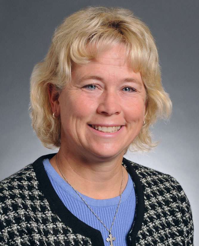 Pam Wolf